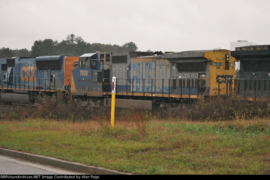 CSX 7838 runs second